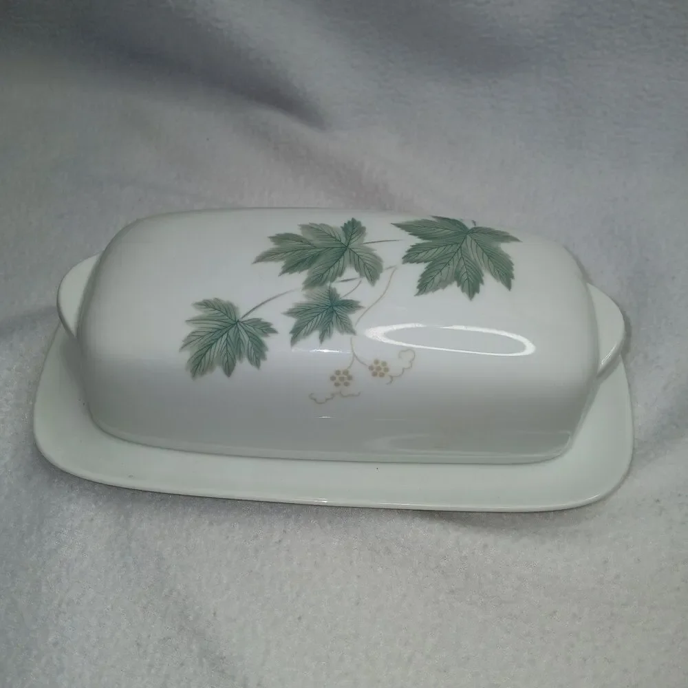 Noritake Wild Ivy Cook and Serve Covered Butter Dish Vintage Fine China